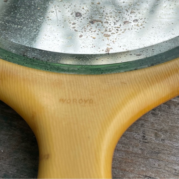 Vintage Ivoroyd 1920s Art Deco French Ivory Celluloid Dresser - Picture 8 of 12